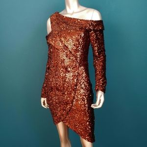 🆕️ 🎬 LAVISH ALICE Velvet Sequin Wrap Dress // (NWT)